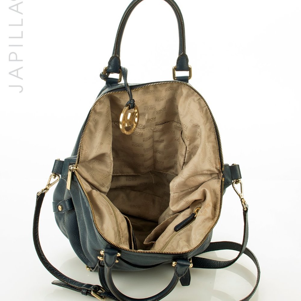 MICHAEL KORS PEBBLED BLUE LEATHER SATCHEL - Picture 12 of 13